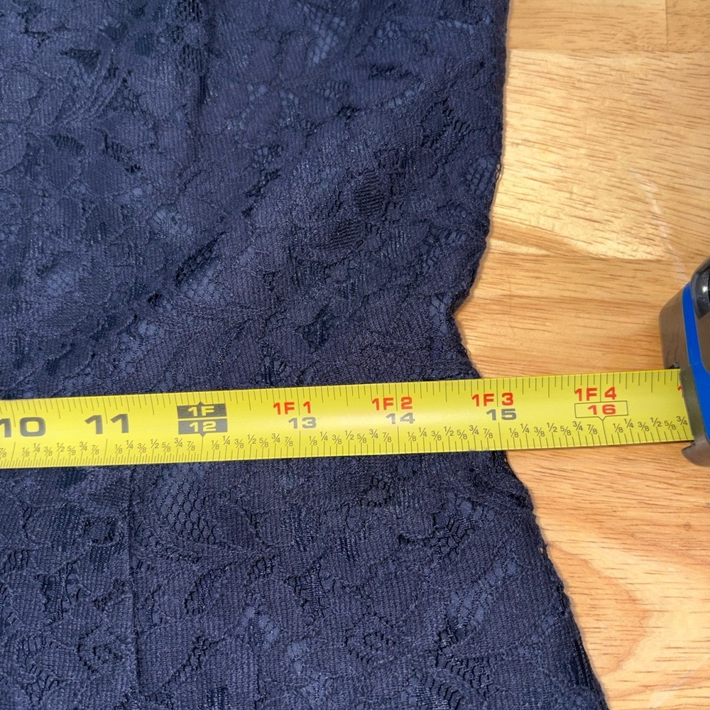 J. Crew Factory Navy Blue‎ All Over Floral Lace Sheath Knee-Length Dress Size 6 - Picture 7 of 13